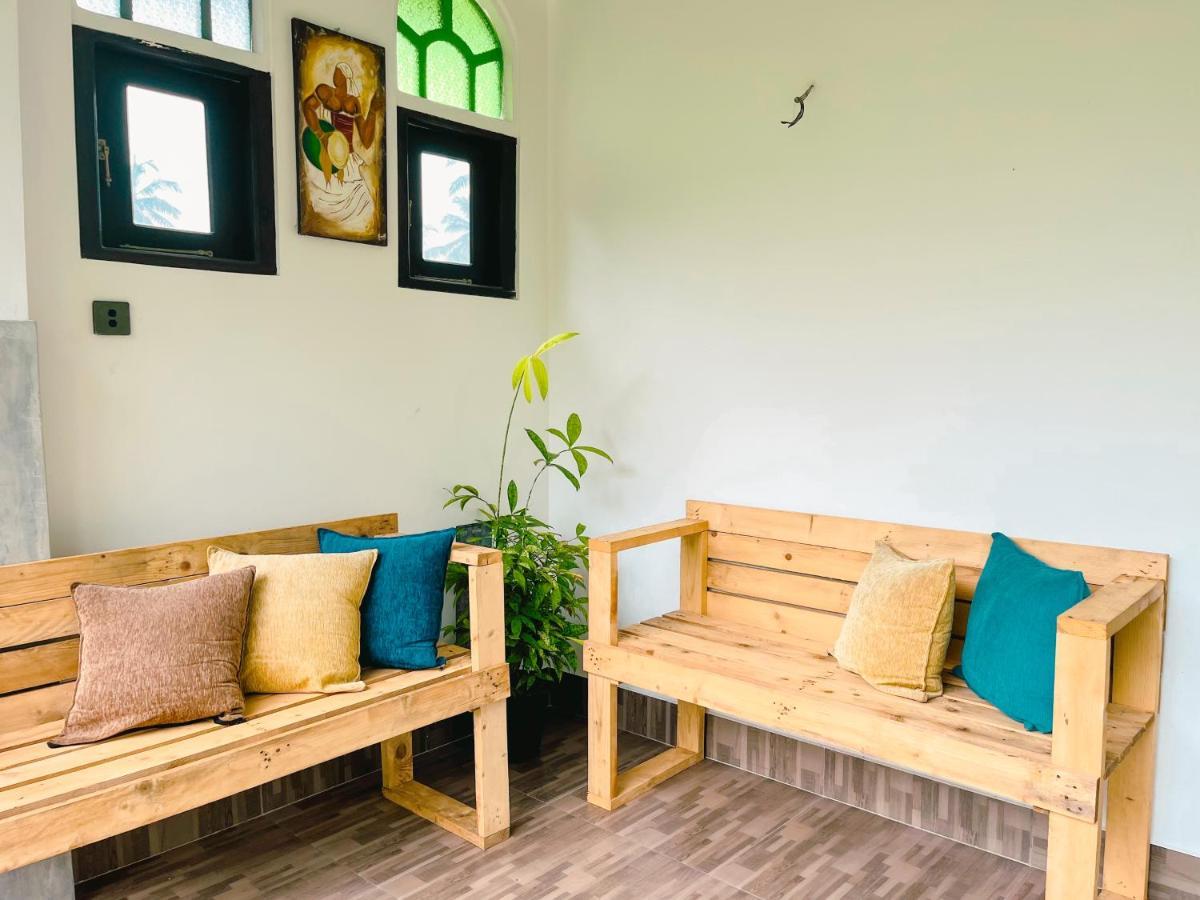 Tropical Vibes - Kathaluwa Apartamento Ahangama Exterior foto